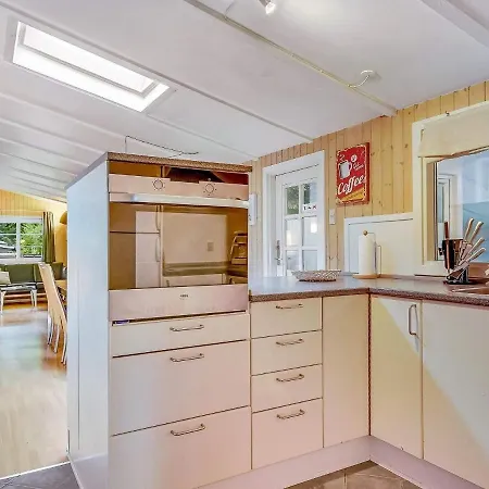8 Person In Oksb L Hébergement de vacances